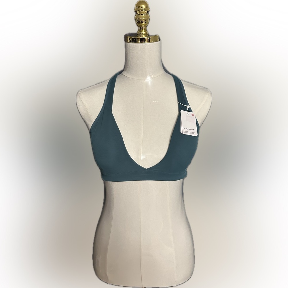 ✅Lululemon All Day Breeze Bra NWT Size 4 Viridian Green Adjustable A/B Cup Sport